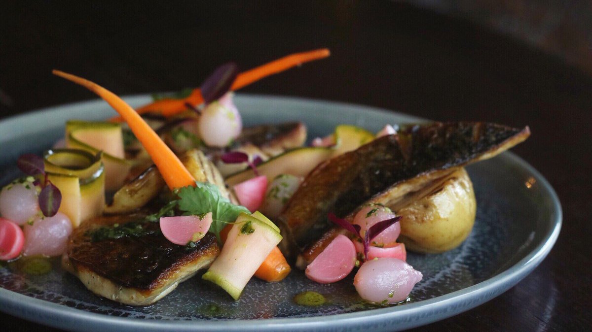 A healthy twist on #fishfridays ... our Grilled Mackerel Fillet served with charred new potatoes, pickled spring vegetables &amp; coriander pesto 🐟