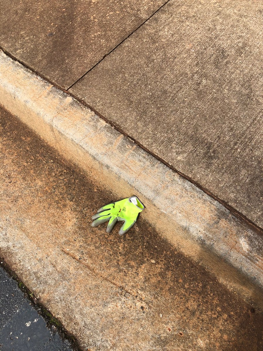 teresakr's tweet photo. @tomhanks I found out you like (?) or at least take photos of orphan gloves. After I learned this I saw 2 in 1 day! Sending get well love from GA for you and your bride. https://t.co/ACU2p5st7O