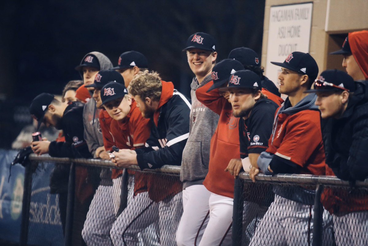 AStateBaseball's tweet photo. F A M I L Y. #GRW https://t.co/tR4D5RK7Ge