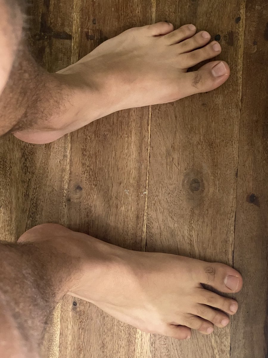 Manly_Feet's tweet photo. Go check out the link in bio for the video :) #gayman #gayfeet #footporn #footfetish #nakedfeet #grindr #gaybear #gaydaddy #onlyfans #feetfetish #manlyfeet #gaysex #gayporn #gay #manlygay #gayfuck https://t.co/3De4Omvasb