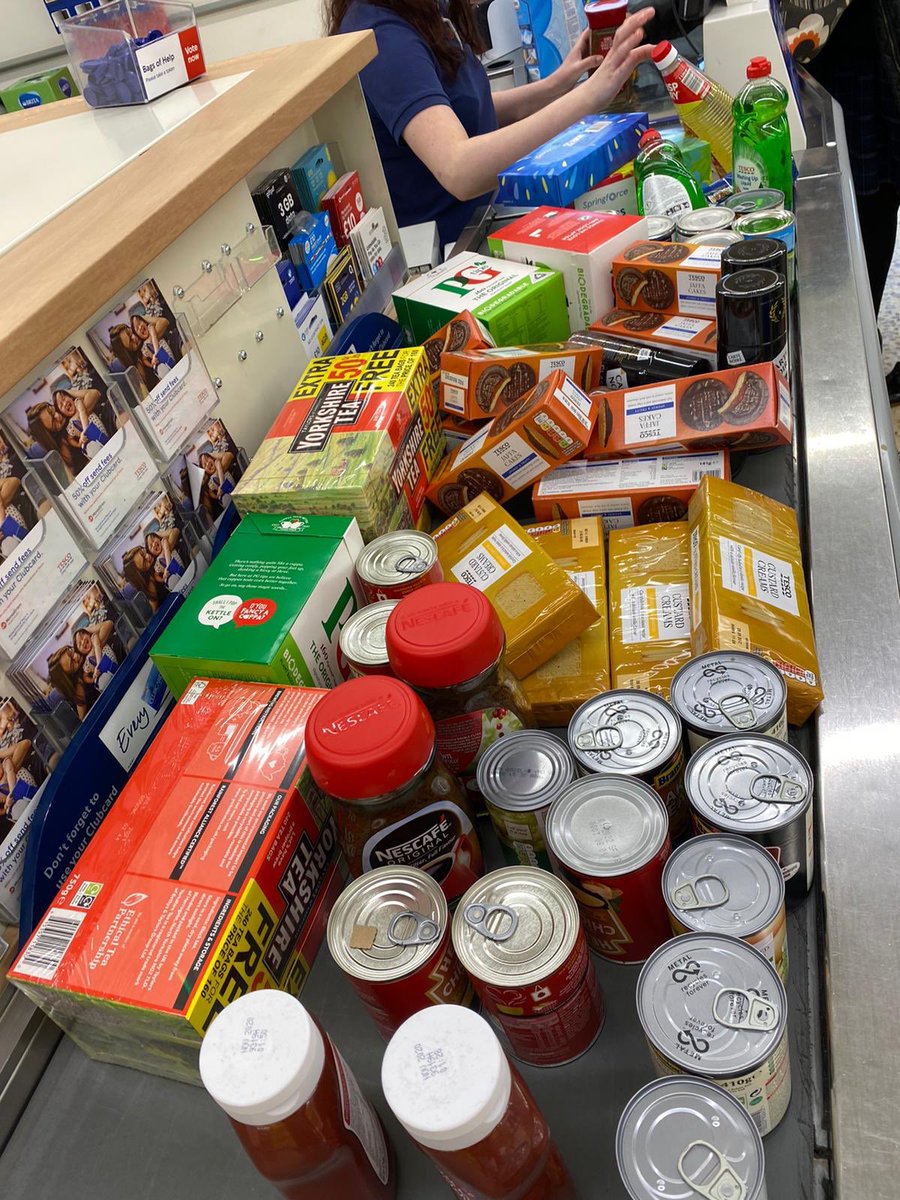 Heard foodbanks were running short of donations, so <a href="/AhanaRao/">Ahana Rao (she-her)</a> decided to ask for contributions from our generous workers in Mid <a href="/Essex_CC/">Essex County Council</a> She raised £220 &amp; bought all this!!! #RandomActsOfKindness <a href="/esca_jan/">Jan Williams</a> @GibsonGav <a href="/lincoln_helen/">helen lincoln</a> #wswd2020 <a href="/LouiseMcKinlay/">Louise McKinlay</a>