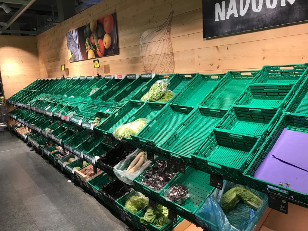 FiorEngland's tweet photo. First day of Coronavirus measures in 🇨🇭 (not a lockdown yet) and people have looted the Coop #coronavirusCH #coronaCHday1 https://t.co/bp5xx3TseY