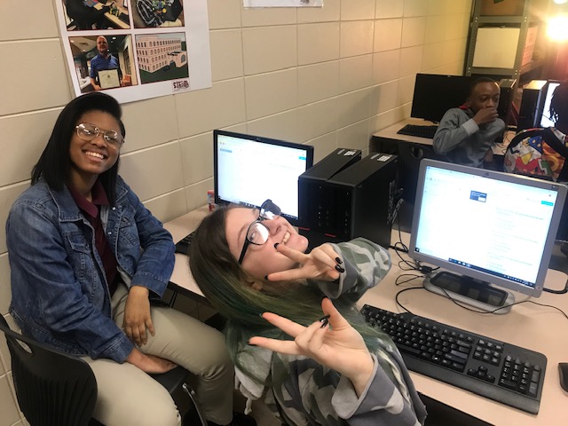 IsleOfHopeSTEaM's tweet photo. Middle Schoolers in Mr. W.Smith’s computer class are learning basics of coding in Python, JavaScript, and HTML. 7th &amp; 8th grade students are about to transition to 3D engineering/modeling &amp; printing after the Spring Break. https://t.co/AIOjql9dRw