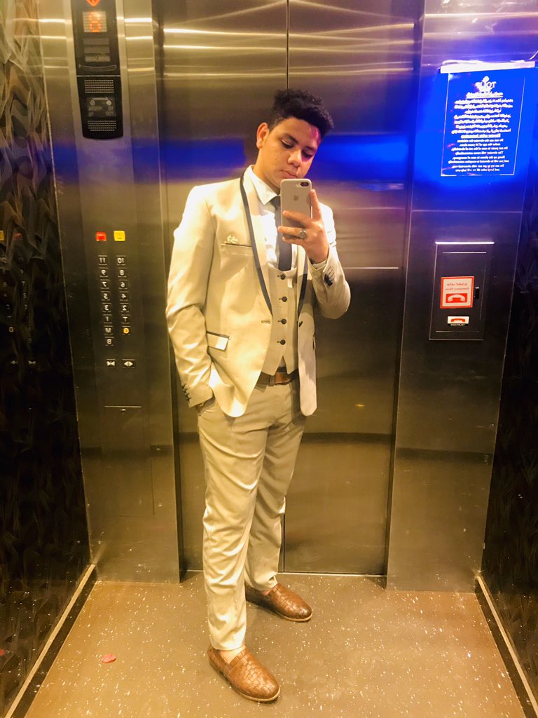 Super_seery's tweet photo. راااح بُطلي والي جاي جمبري 🔥🧡👑 https://t.co/OrwDqtIl15