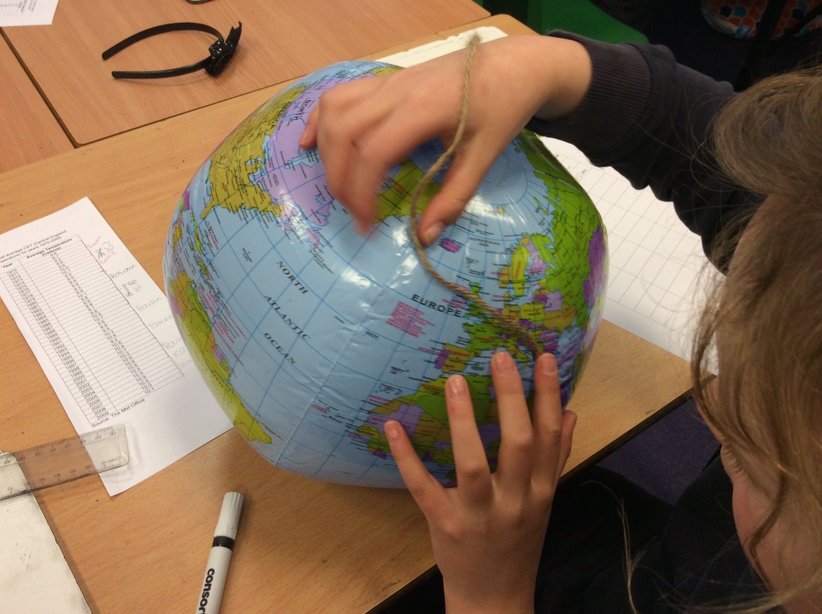 cheselbournevs's tweet photo. The final learning activity of our STEM Fortnight... a visit from Mr Lansdale, a Thomas Hardye Maths teacher. The children loved learning about averages, temperatures, and the environmental link-air miles of some of the foods we eat and impact on our carbon footprints. Thank you! https://t.co/CsmWDXK6TQ
