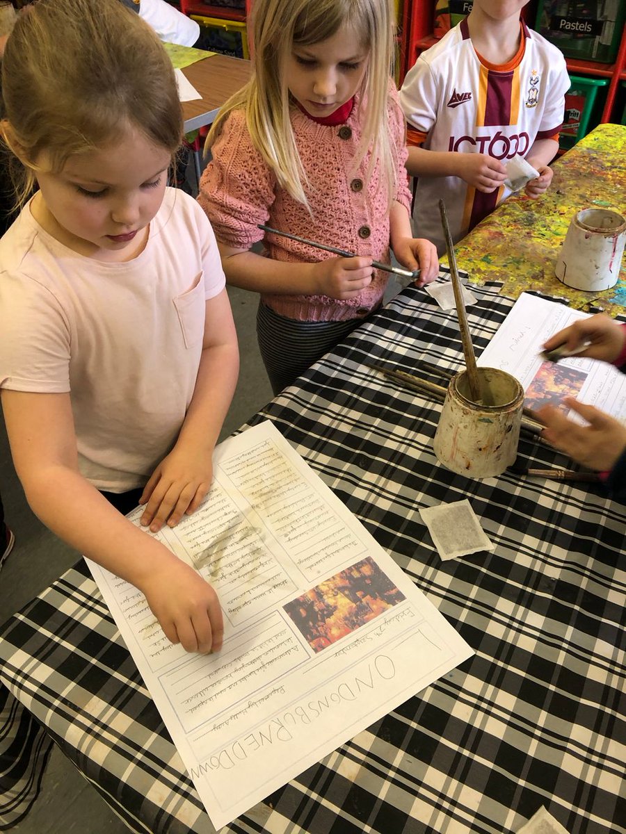 Battyeford's tweet photo. Year 2 loved tea and coffee staining their Great Fire of London newspaper articles today 🔥 🗞 https://t.co/LLkYgmggvk