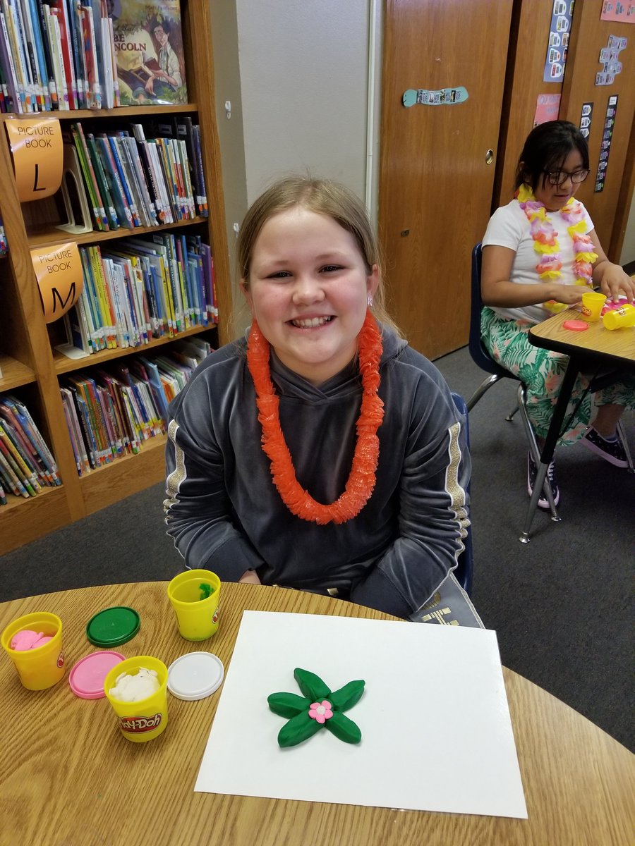 MMoore4th's tweet photo. AR Luau Party! @WebbCitySchools  @MMoore4th https://t.co/YKTLft8Ud7