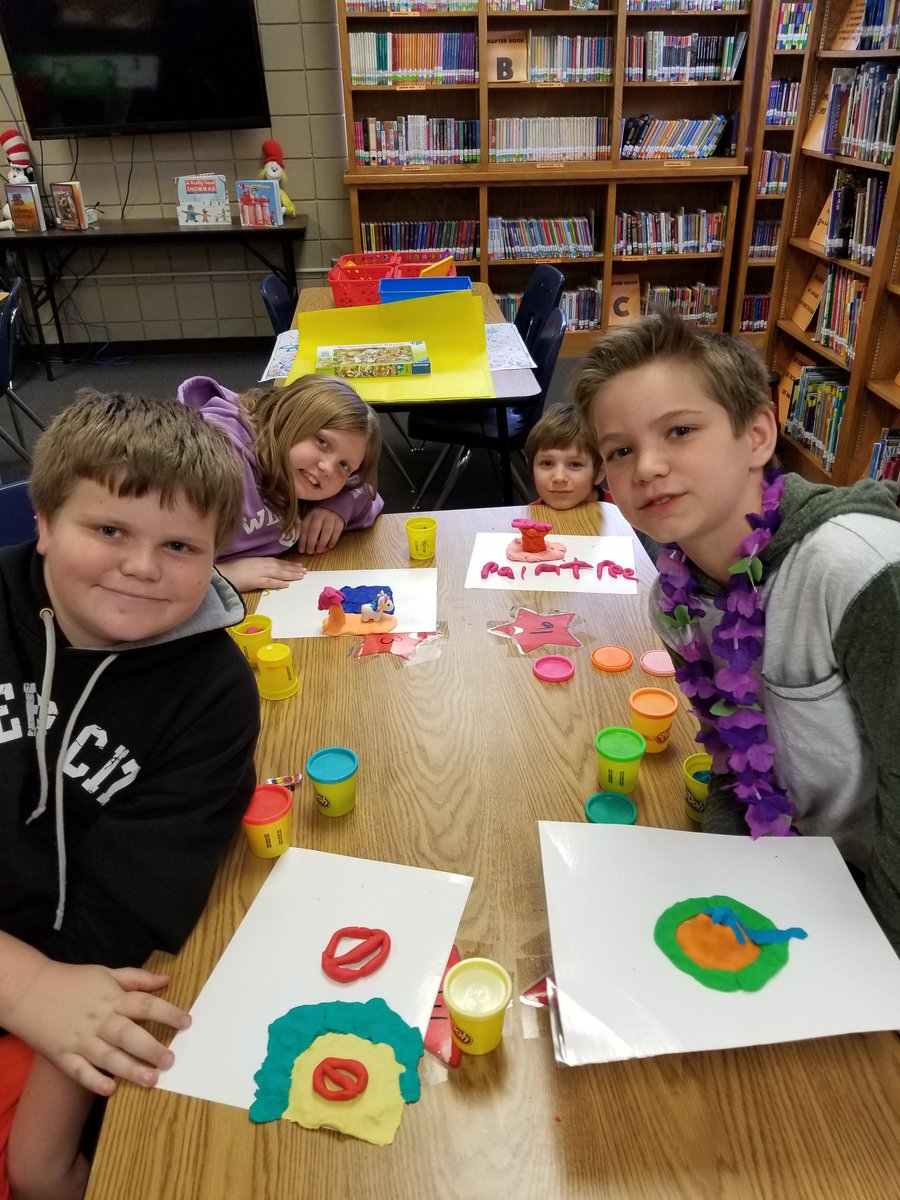 MMoore4th's tweet photo. AR Luau Party! @WebbCitySchools  @MMoore4th https://t.co/YKTLft8Ud7