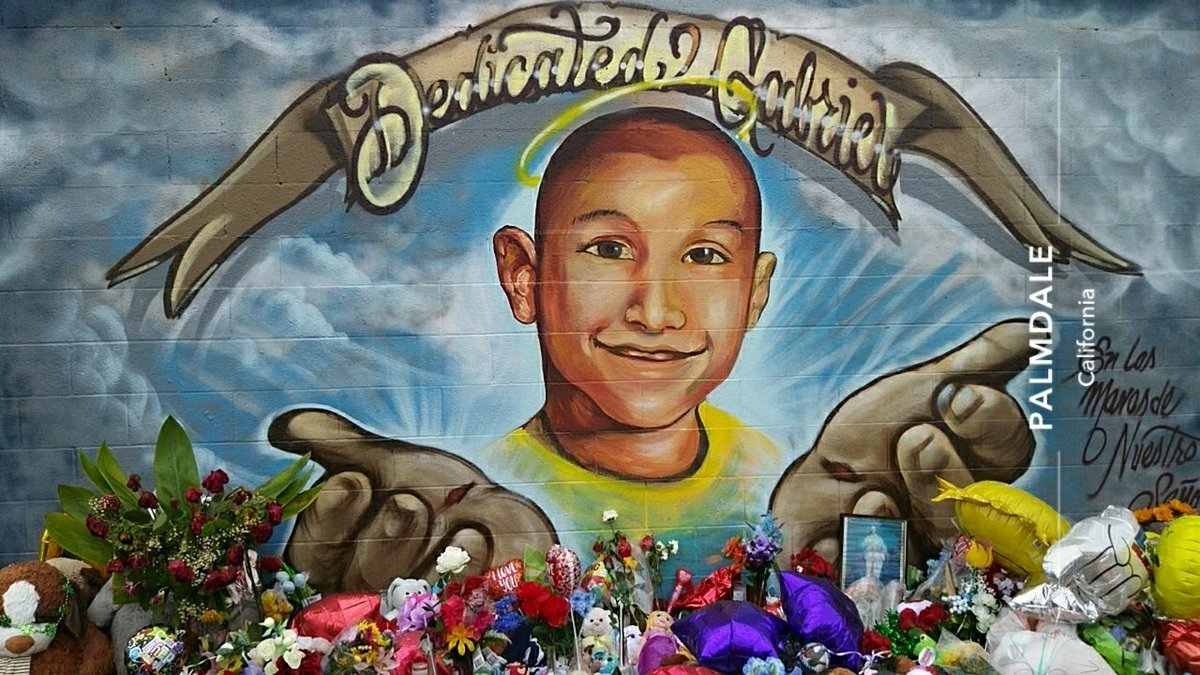 JoodsMoods's tweet photo. A beautiful reminder of who we never shud hv lost 💔. I used to live near here and still do laundry close by. I saw this mural & cried terribly. It's alao a reminder that we have a very broken system that is supposed to protect our most vulnerable 😢 #GabrielFernandez #fixCPS https://t.co/qjL61o9RdK