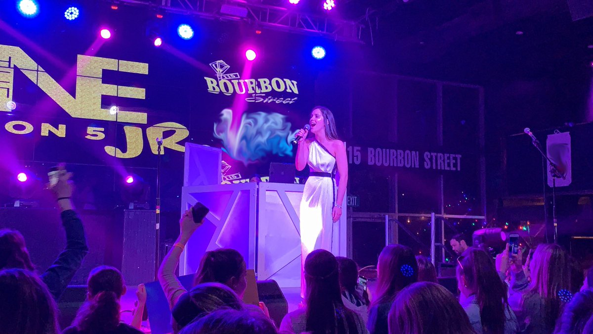 McAuleyMacs's tweet photo. Congratulation to freshman Lucy Shields on placing 2nd in “The One Jr” Singing Competition! We are MIGHTY proud! #theonejr #mightytalented #mcauleylifetimeadvantage https://t.co/SukfzJNBQv