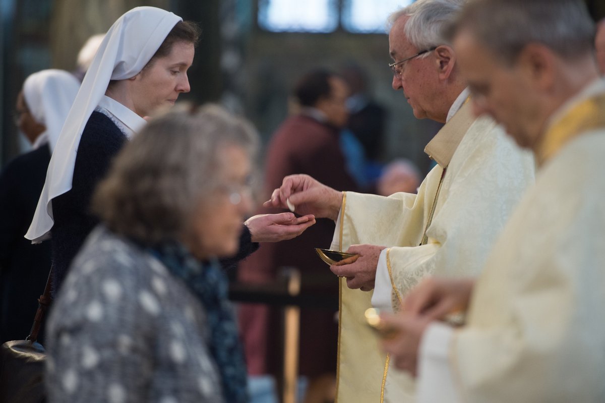 CardinalNichols's tweet photo. Here's my latest message today to priests &amp; parishes of @RCWestminster about #coronavirus https://t.co/xOot7diFxc

Let us pray for each other, for those who are sick, for those who are caring for them, &amp; for those searching hard to develop a treatment &amp; vaccine for this illnness. https://t.co/vDzERPh0at