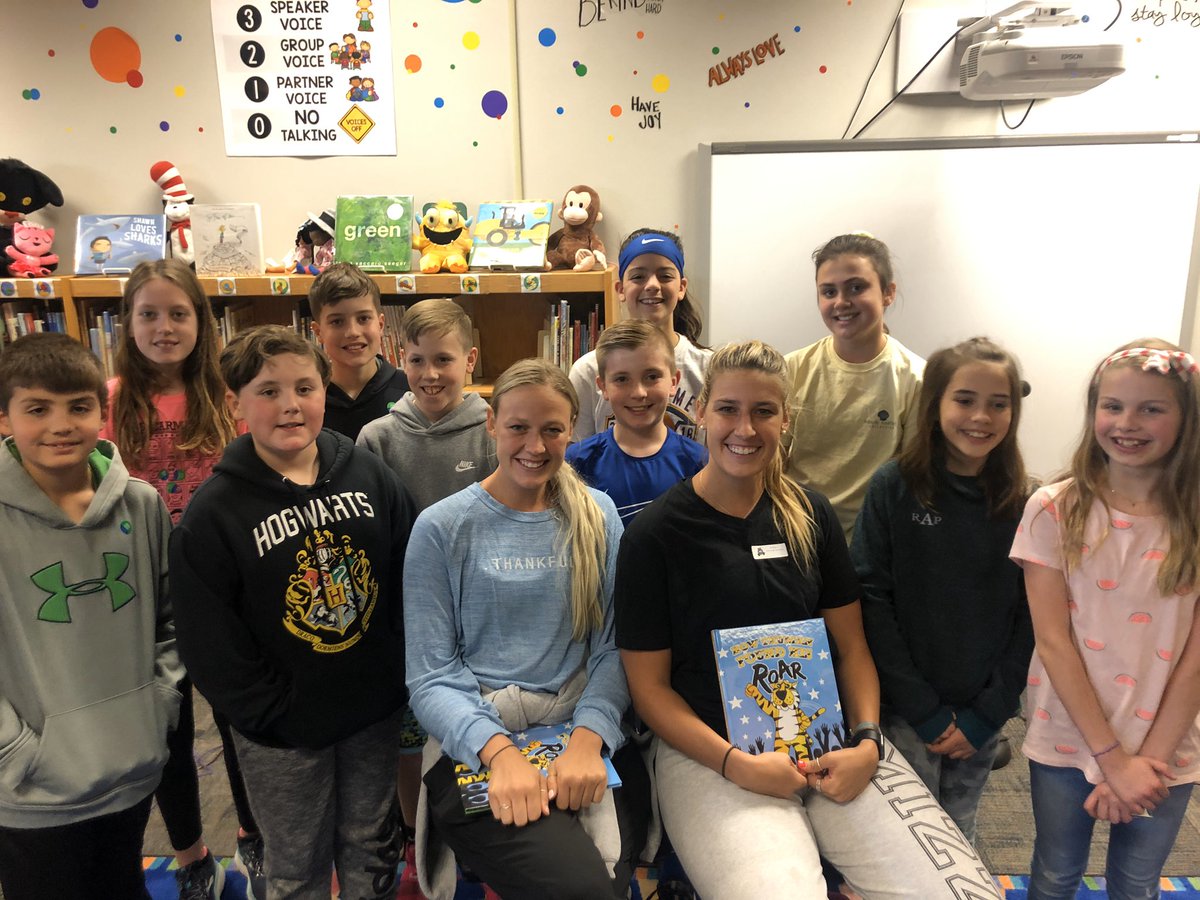 AmyMckinzie's tweet photo. Our 8th and 9th celebrity readers today were the amazing sister act of @Lbreezzyy and @sophaller! Such an honor to have them with us today for RWTS! #readingwiththestars
#wearerbe https://t.co/3qjoNnP3Gh