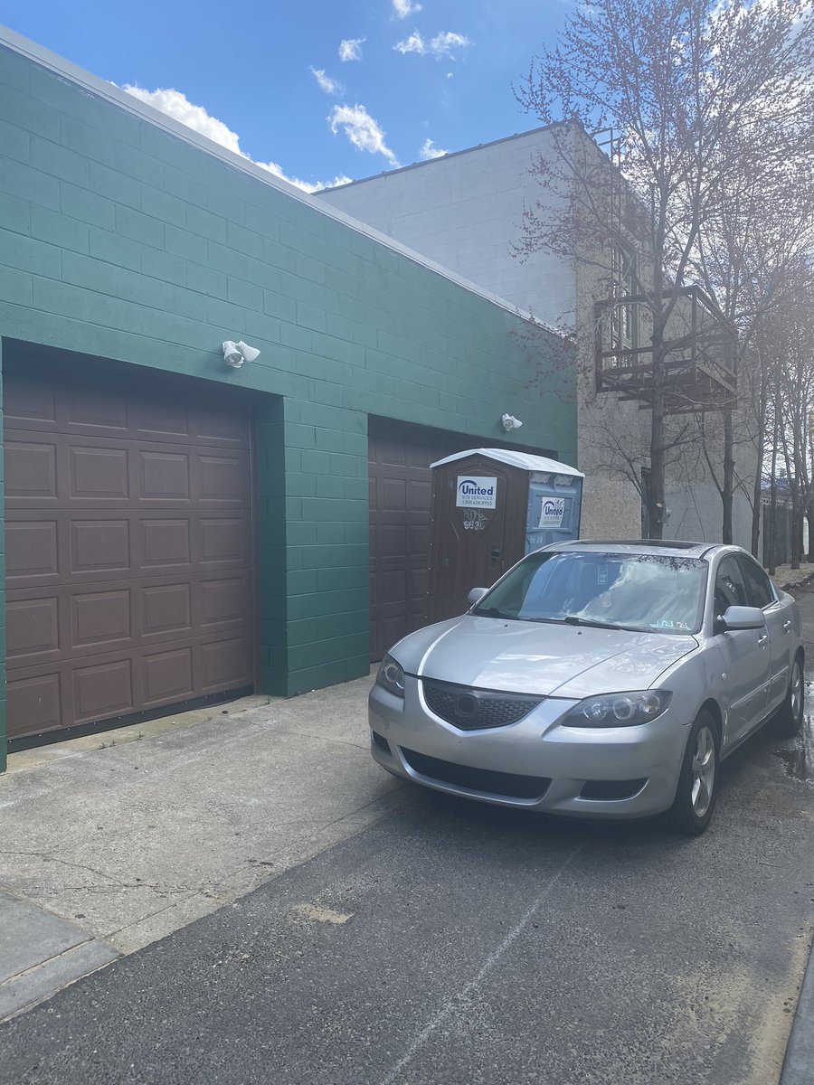 kristabacc's tweet photo. @PhilaParking car AND porta potty outside my garage - Lee and Thompson Sts in Fishtown https://t.co/r6PxThcS42
