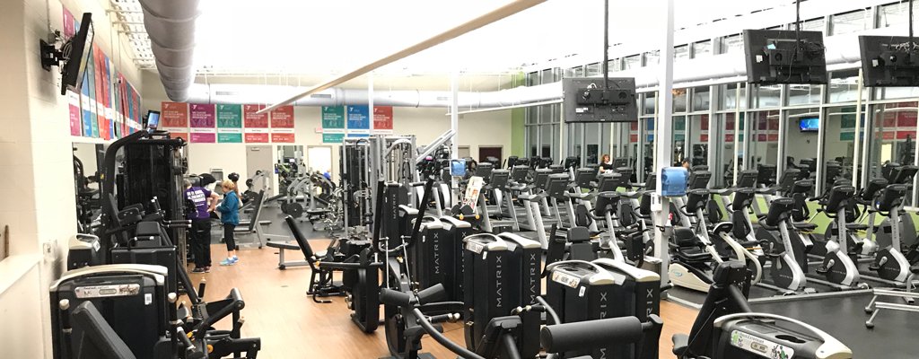 OPEN - Nuber YMCA on Quince in East Memphis is OPEN
De-Stress in one of our 85 group fitness classes🧘‍♀️, swim in the pool 🏊🏾‍♀️ or Workout on the Wellness Floor 🏋🏾‍♂️🚴🏾‍♀️🏃🏾‍♂️  ymcamemphis.org/poe-system/ric…