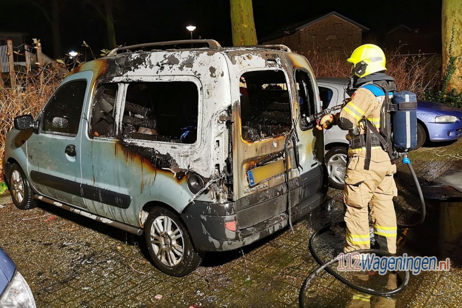 Politie #Wageningen zoekt getuigen van brandstichtingen. 112Wageningen.