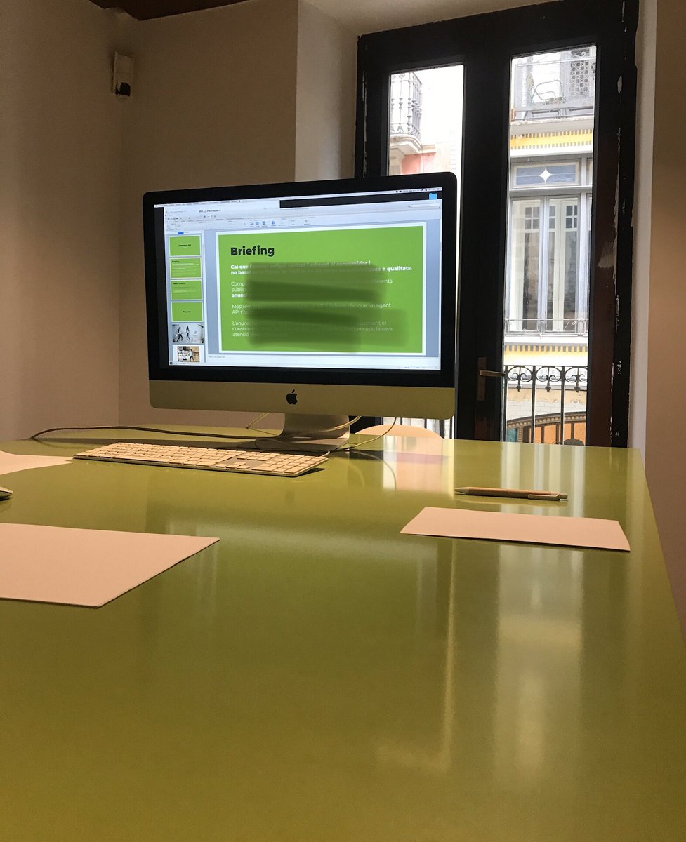 HousesCatalonia's tweet image. apigirona: Amb les mesures de prevenció del coronavirus activades 🦠 treballem conjuntament amb #APIbarcelona i #APIlleida via skype 🖥 per la #creativitat de la campanya de comunicació 2020.

#prevenció #reunionsOnLine #api #juntsMillor #APIteam #comu…