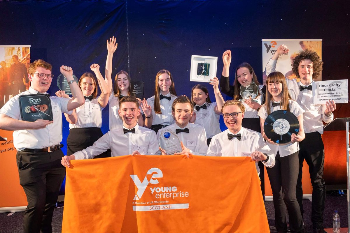 GoodfellowMo's tweet photo. Shared from Photos app
 @_stcolumba Our S6 Young Enterprise group "craftily" disguised in their Best Bib &amp; Tucker. Only a matter of "time" until the final.  #winners #deadchuffed https://t.co/6VqCIkyrVJ