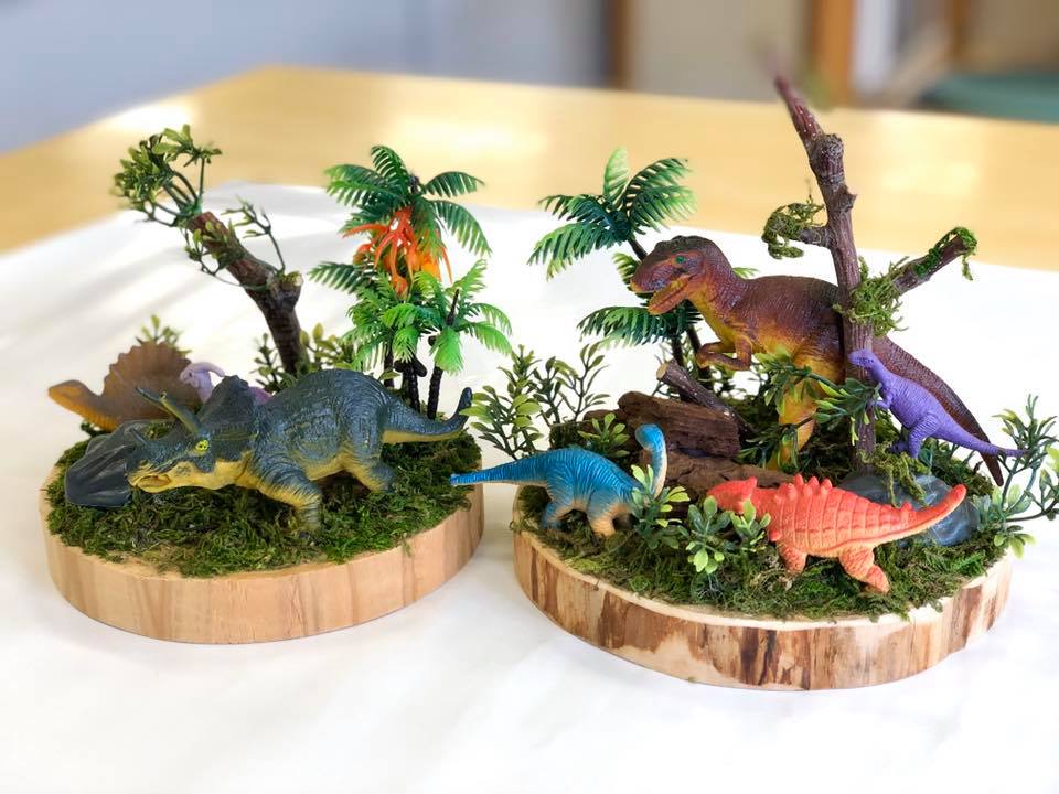 今日から手づくりスタジオでは【恐竜ジオラマを作ろう】が始まったよ