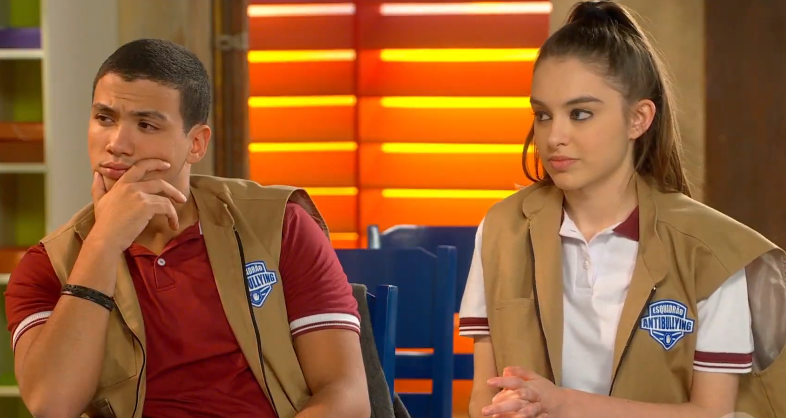 Novelogia's tweet photo. eu pensei que era o ''Corona Virus'' que eles estavam falando 😄 #AsAventurasDePoliana478 https://t.co/EiMgltBoSY