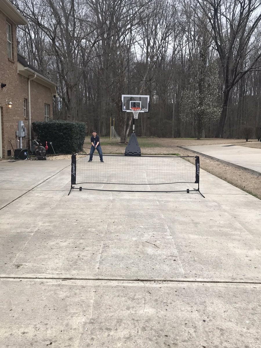 MrBakuff's tweet photo. When all league tennis is cancelled for a month, you get out in the driveway. @ustasouthern @usta @USTAAlabama #tennis #makeshiftcourt #notregulation https://t.co/G5sJAK66NO