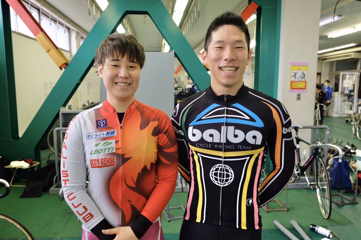 佐藤さやか V Twitter おはようございます 福井競輪年のの開幕戦が今日からはじまります 寺崎浩平選手が地元ではじめてのレース 柳原選手と完全優勝目指して戦いますよ 市田さんとこの後放送します 選手へのメッセージもお待ちしています 佐藤さやか V Twitter おはようございます 福井競輪年のの開幕戦が今日からはじまります 寺崎浩平選手が地元ではじめてのレース 柳原選手と完全優勝目指して戦いますよ 市田さんとこの後放送します 選手へのメッセージもお待ちしています