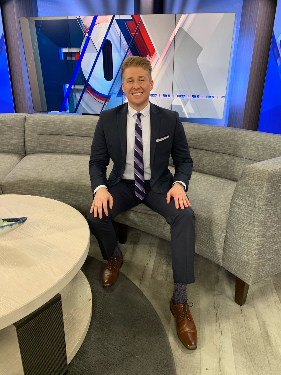 erikkostrzewa's tweet image. #DressForSTEM #SupportSTEM
Proud to wear purple today ⚛️