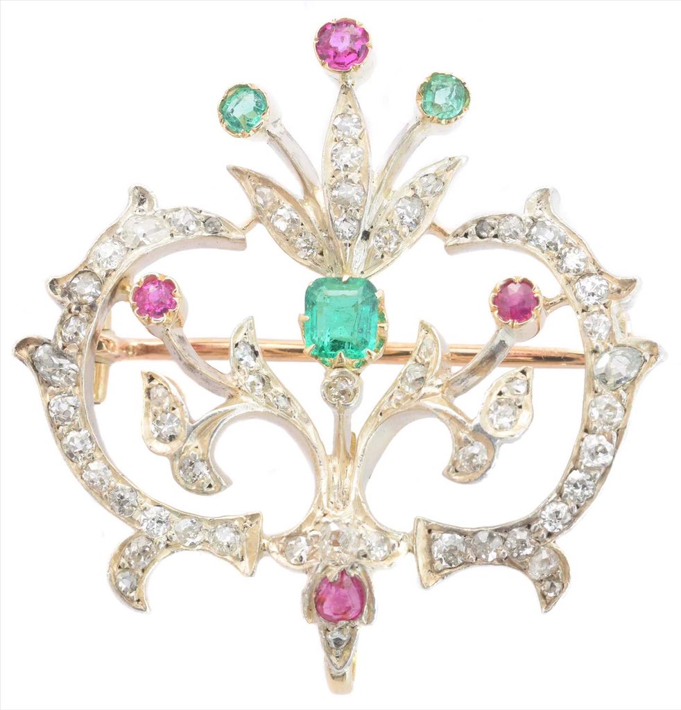 pwjewellery1's tweet photo. We are open for viewing tomorrow! Come along to the saleroom from 9:30am till 12 noon to view our fabulous Fine Jewellery Sale! @PWAuctions @nantwichnews #whatsoncheshire #whatsonnantwich #jewellerysale #auctionview #jewellery https://t.co/oBUrjea0ms