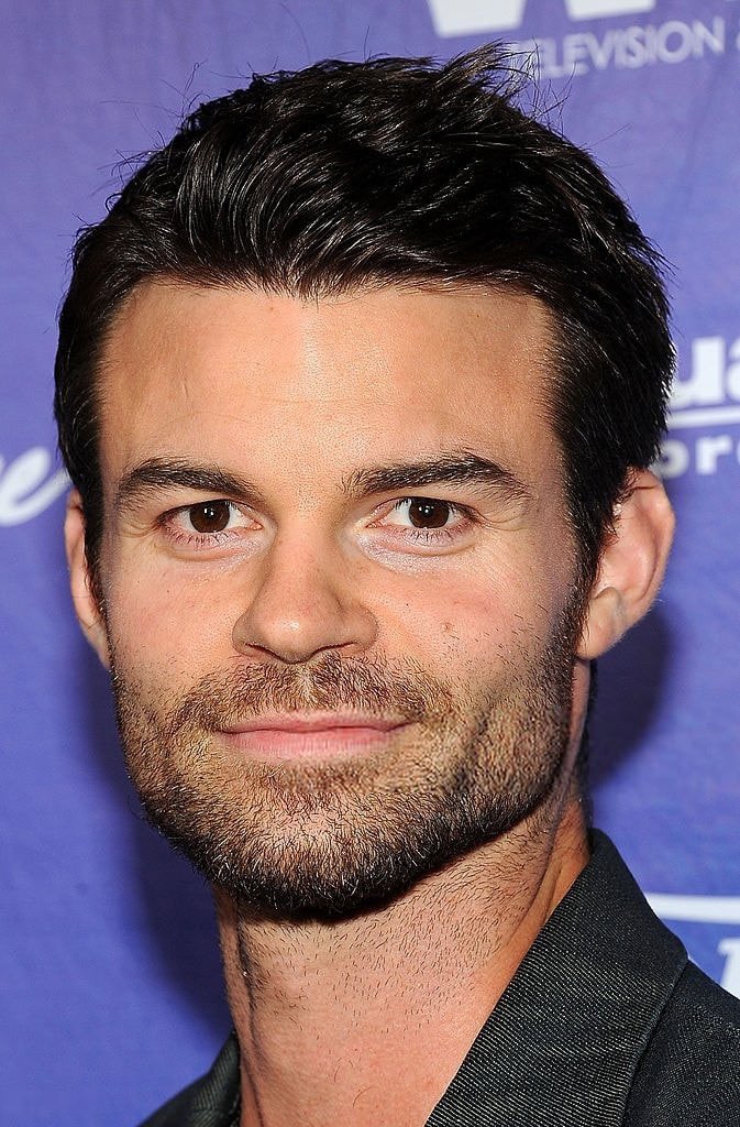 Happy birthday Daniel Gillies I hope you have wonderful great day 
