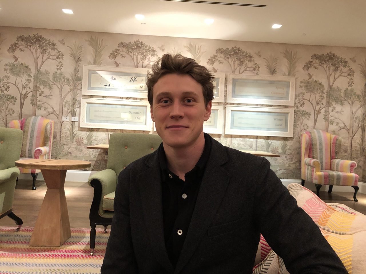 HAPPY BIRTHDAY GEORGE MACKAY!!!! 