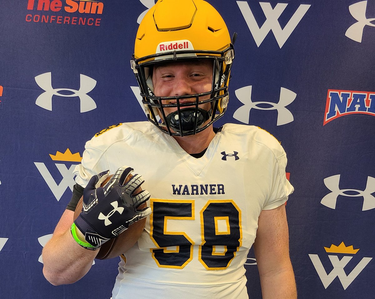 CodyRand58's tweet photo. Great visit at Warner University!
@coach_pi @WARNER_fball https://t.co/ga9QovvDAr