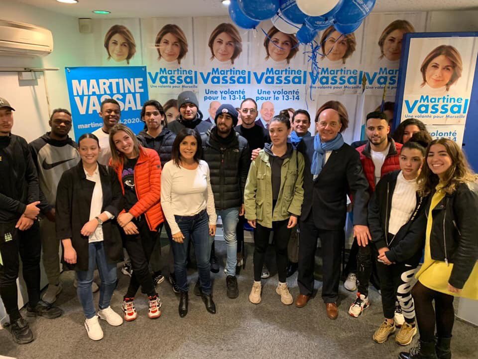 NoraPreziosi's tweet photo. Le 13-14 a rendez-vous avec son avenir
Le 15 mars pour le premier tour votez David Galtier et Marion Bareille parce que nous sommes tous avec Martine Vassal
Ce secteur est à nous, c’est ensemble que nous allons le récupérer !
#UneVolontéPourMarseille #Vassal2020 #Municipales2020 https://t.co/gx5PHrOZLX