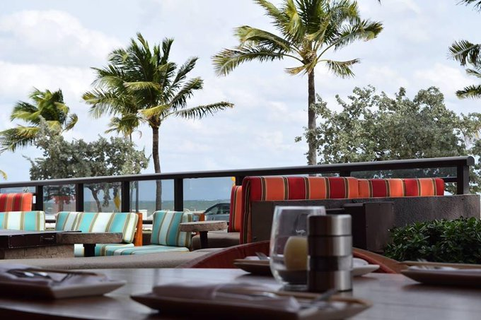 Gorgeous Friday evening on #FortLauderdaleBeach 😎

s3restaurant.com