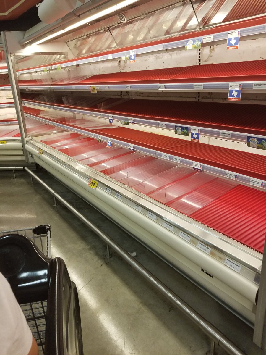 JadeMist13's tweet photo. @AmyJ_Sims And this is over here in Texas https://t.co/A0bksWWF7J