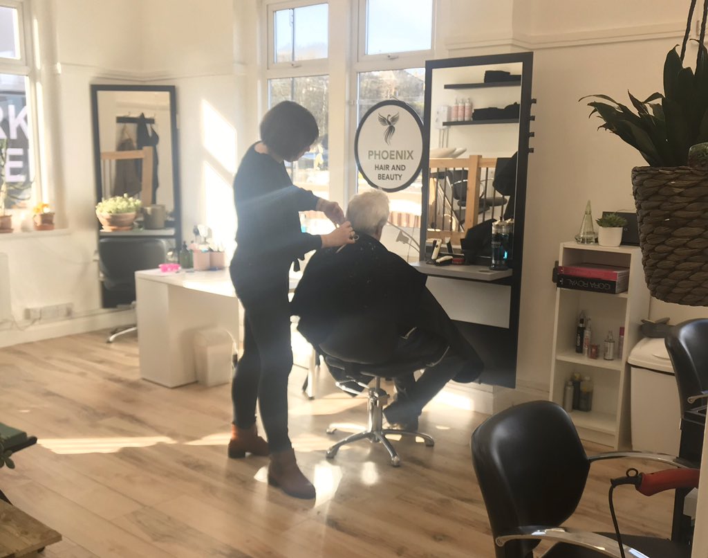 phabcls's tweet photo. We love light and sunshine in our salon! https://t.co/6SWBfyXbnD