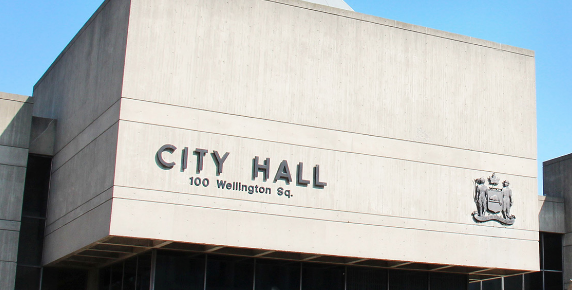 CityofBrantford's tweet photo. COVID-19 RESPONSE - CITY UPDATE: City announces actions to help mitigate risk of Covid-19 community spread. Details: https://t.co/QMlvjsyAm0 https://t.co/ssaK7HYjXi