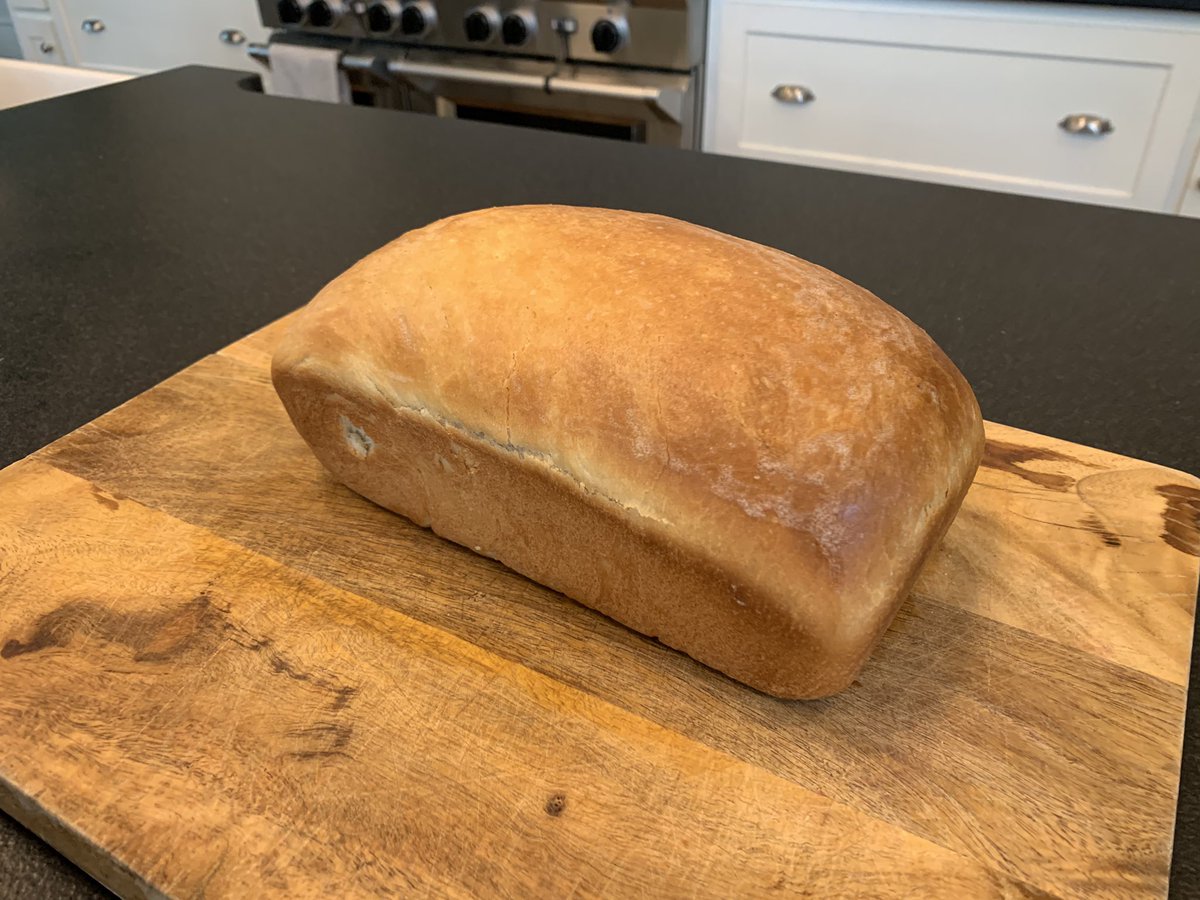 AcademicMamaPhD's tweet image. When the store is out of bread and the kids need activities, it’s time to #bakebread ! #academicmama #homeade #homeschoolamateur