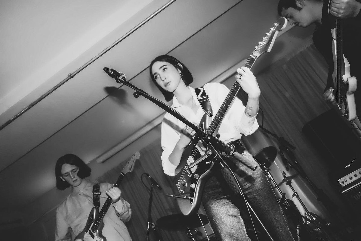 Wednesday night <a href="/yes_mcr/">YES</a> with @iamjuliabardo . More photos on my Instagram. instagram.com/p/B9rplsvnlBl/…