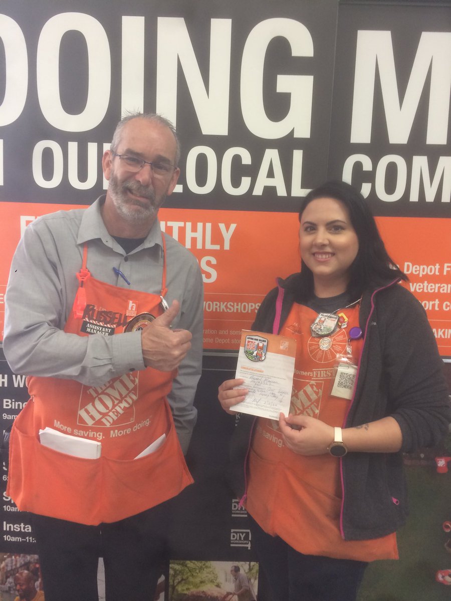 Meghan is a 1 year associate at 0410 and works at the SSD and cashiers. A customer called me to the SSD to tell me what an awesome associate we have working for us. Meghan has taken on a problem and made a customer for life. Nice work.💥💥