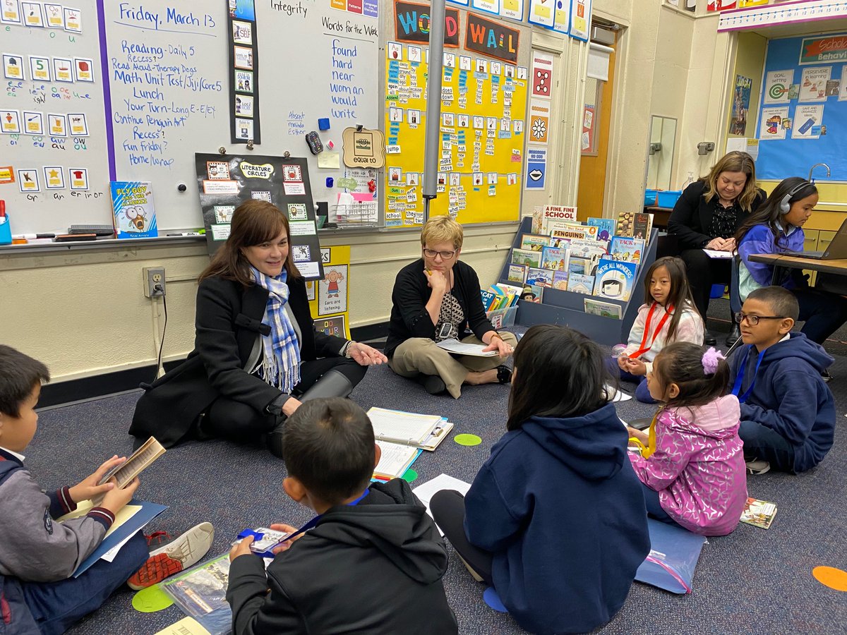KathyBrownRR's tweet photo. Different levels of coaching at Whittier Elementary, all in service of refining instruction to improve student achievement.  
#proudtobeLBUSD #goodfirstteaching #collaborativecoaching #allmeansall #readingrecoveryworks https://t.co/bAvRKGtycG