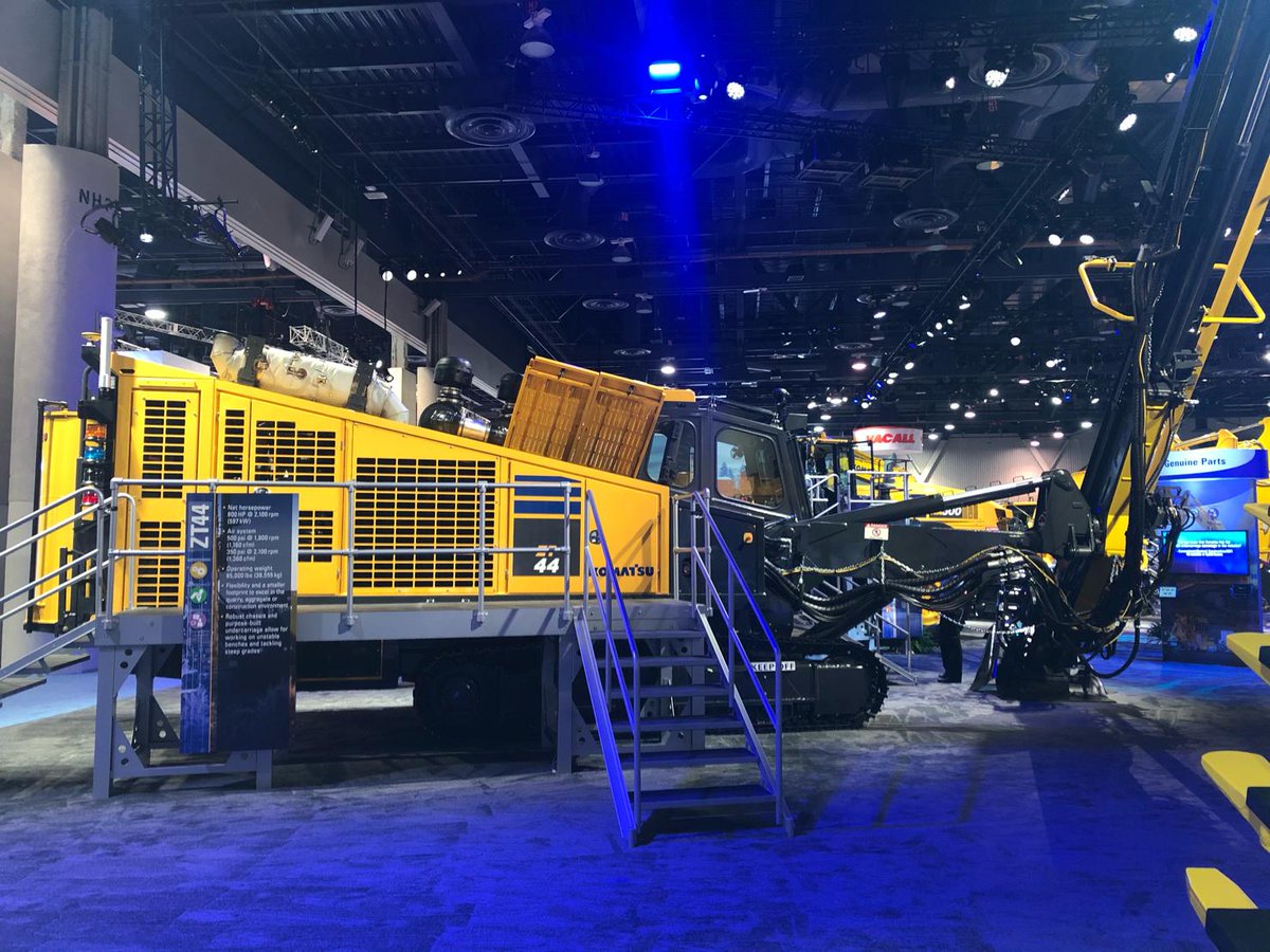 im_mining's tweet photo. New at @conexpoconagg was @komatsultd's #ZT44 #DTH crawler #blasthole rig, a versatile unit for #presplit & production with high reliability/productivity due to purposebuilt structures & dual-setting compressor #futureofmining @KomatsuMining @KomatsuConstr https://t.co/tr50kMSBEj https://t.co/w28IesJVr0