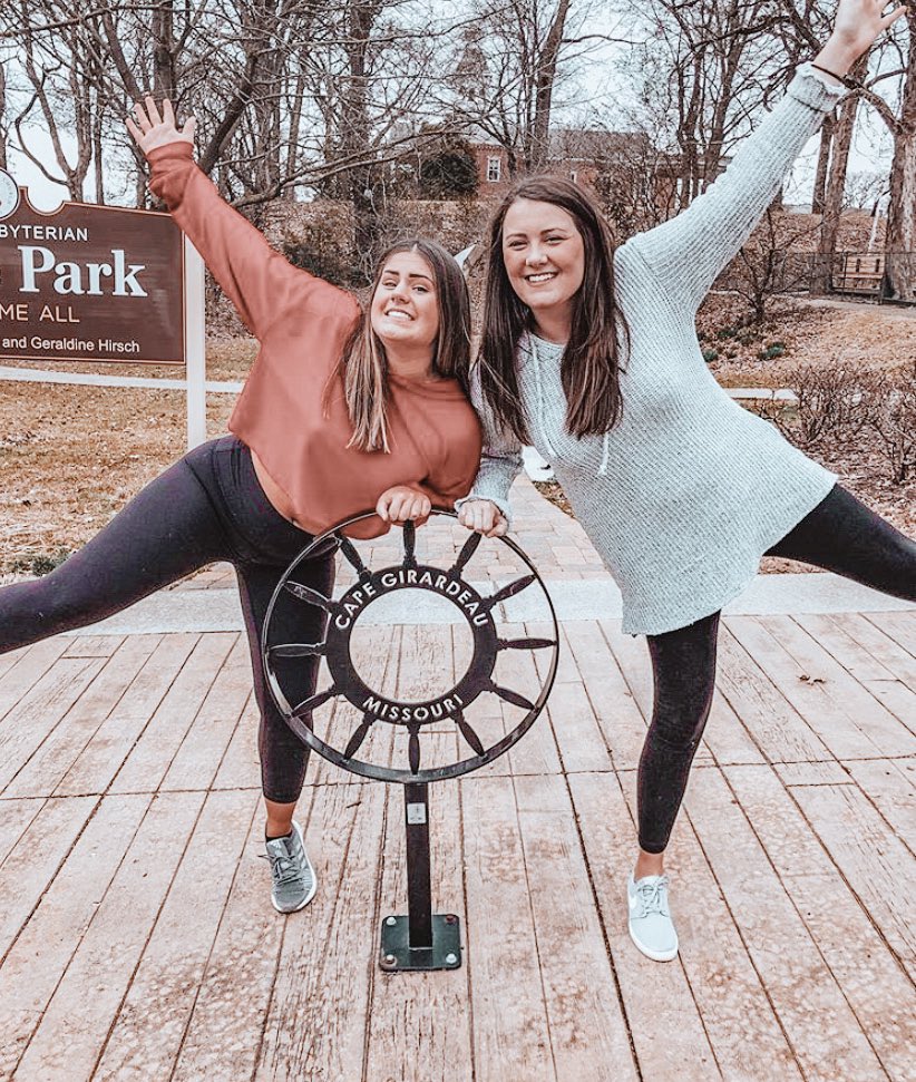 Hunny, i’m home!🤩🤩🤩
•
•
•
...or on the beach, whatever works for you! We hope everyone has a great time on spring break! See you soon🦋🌴🍯✨