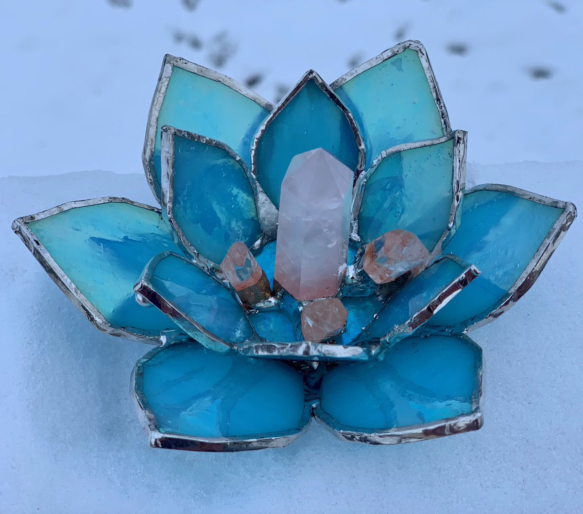 tessellations's tweet photo. 30k appreciation giveaway ✨
 
1 Winner will receive a floral pipe, a blooming lotus, and a glass succulent. All customized to your liking. ❤️

Rules: rt and follow me. ✨

Giveaway ends on March 21st
(Shop update on March 21st) https://t.co/IvpDvxFaYY