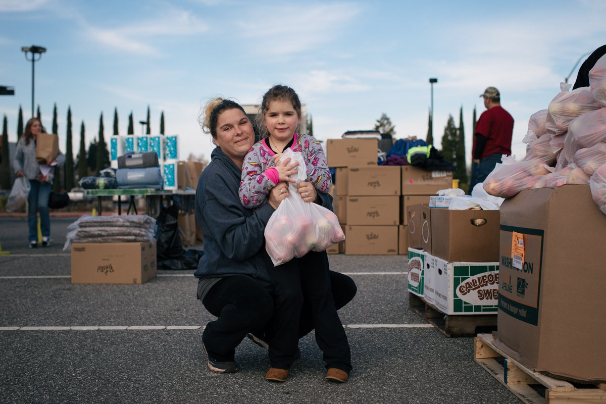 CTXFoodBank's tweet photo. With #COVID2019 impacting our community, the #FoodBank is ready to help by providing nourishing meals to our most vulnerable neighbors. How can you help? The BEST way to help is by making monetary donations. A $5 donation provides 20 meals.https://t.co/6GTa9dQOK8 https://t.co/ImqQwCMgLb