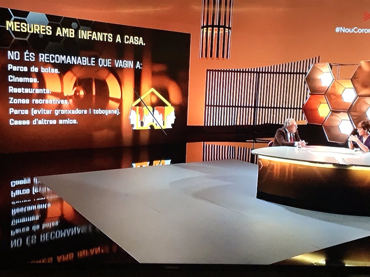 Fantàstic programa TV3 #NouCoronavirusTv3 🦠<a href="/tv3cat/">TV3 és ara @Som3Cat</a>  #quedatacasa 
Gràcies per la vostra tasca  informativa, nosaltres estem a primera linea💪🏽Cap Vilafranca Nord <a href="/pedialtpenedes/">Pediatria AltPenedès</a> 😷🩺