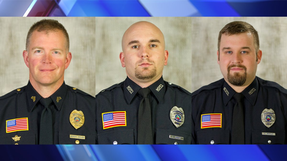 IndianapolisUSA's tweet photo. 3 Muncie police officers indicted on federal charges, accused of using excessive force https://t.co/x5zLvSTXxE https://t.co/zbuEFB47UR