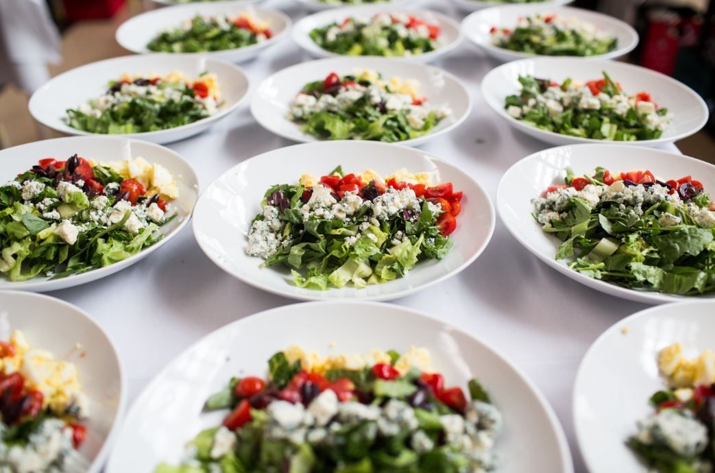 FoodDesignCater's tweet image. The leaves look great outside, and they look great in here, too 🥗 💪 #cobbsalad #fitfriday #friyay
.
.
.
.
#greenwich #westchester #longisland #rhodeisland #nyc #hamptons #fooddesign #catering #fooddesigncatering #instachef #chef #chefslife #foodie #instagood #foodporn #foodswag