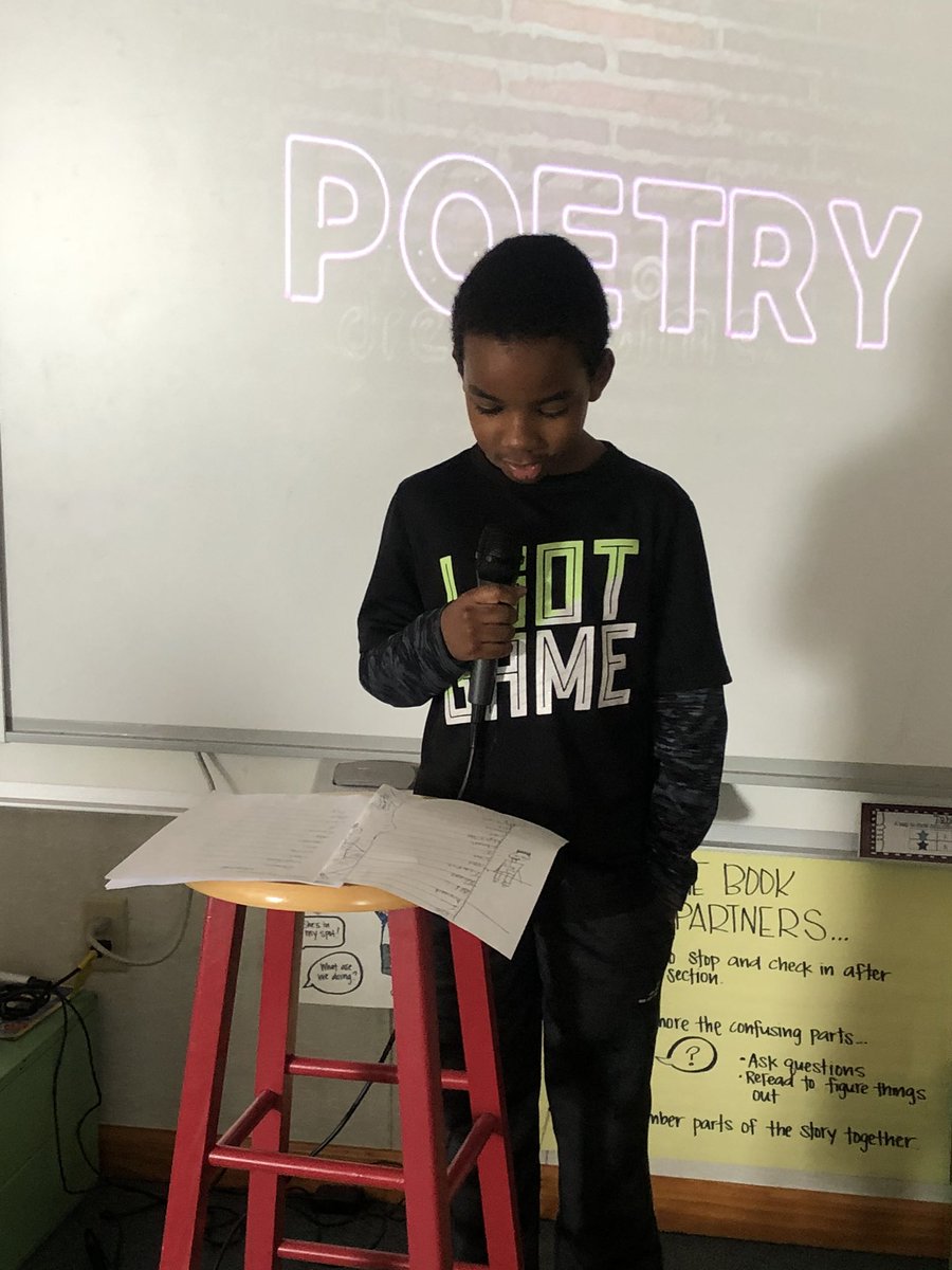 JenetBurney's tweet photo. Cookies, milk, a stage and a microphone: all the makings of a great end of unit and poetry slam.  @GlyndaleElemen1 https://t.co/mLUyIFC0uN
