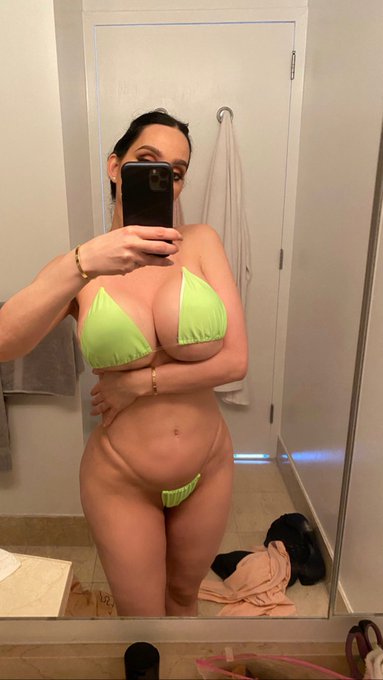 1 pic. Wanna chat? Text me https://t.co/PF9PVoW5RK https://t.co/vORnVNriD6