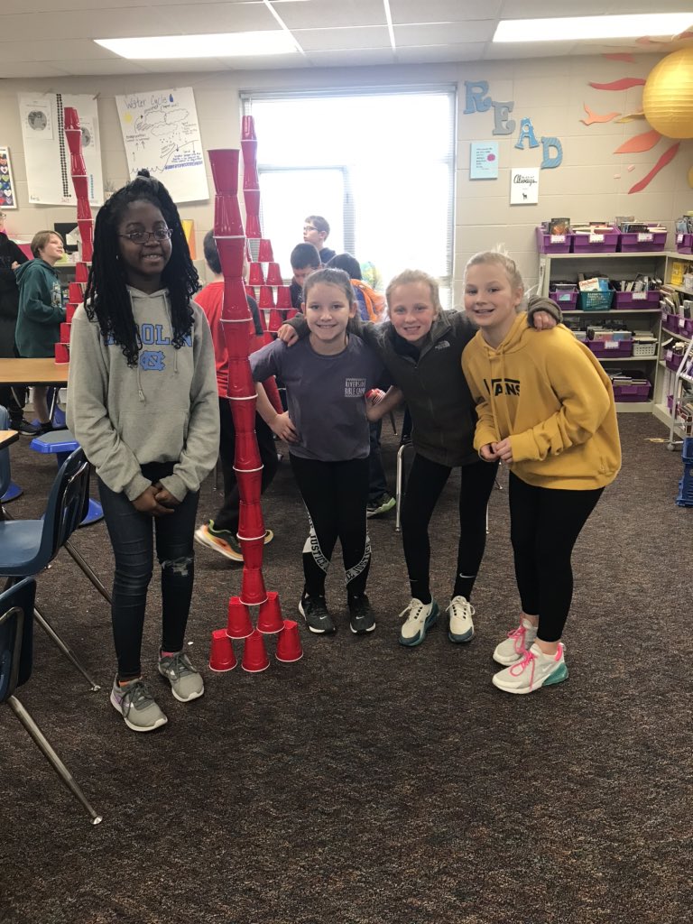 Mrs_Pars's tweet photo. Happy Spring Break! Here’s more cup staking fun from today’s fantasy rotations. Wash those hands, stay healthy, enjoy break! #johnstonlearns #great2bhorizon https://t.co/sWzYTEXPye