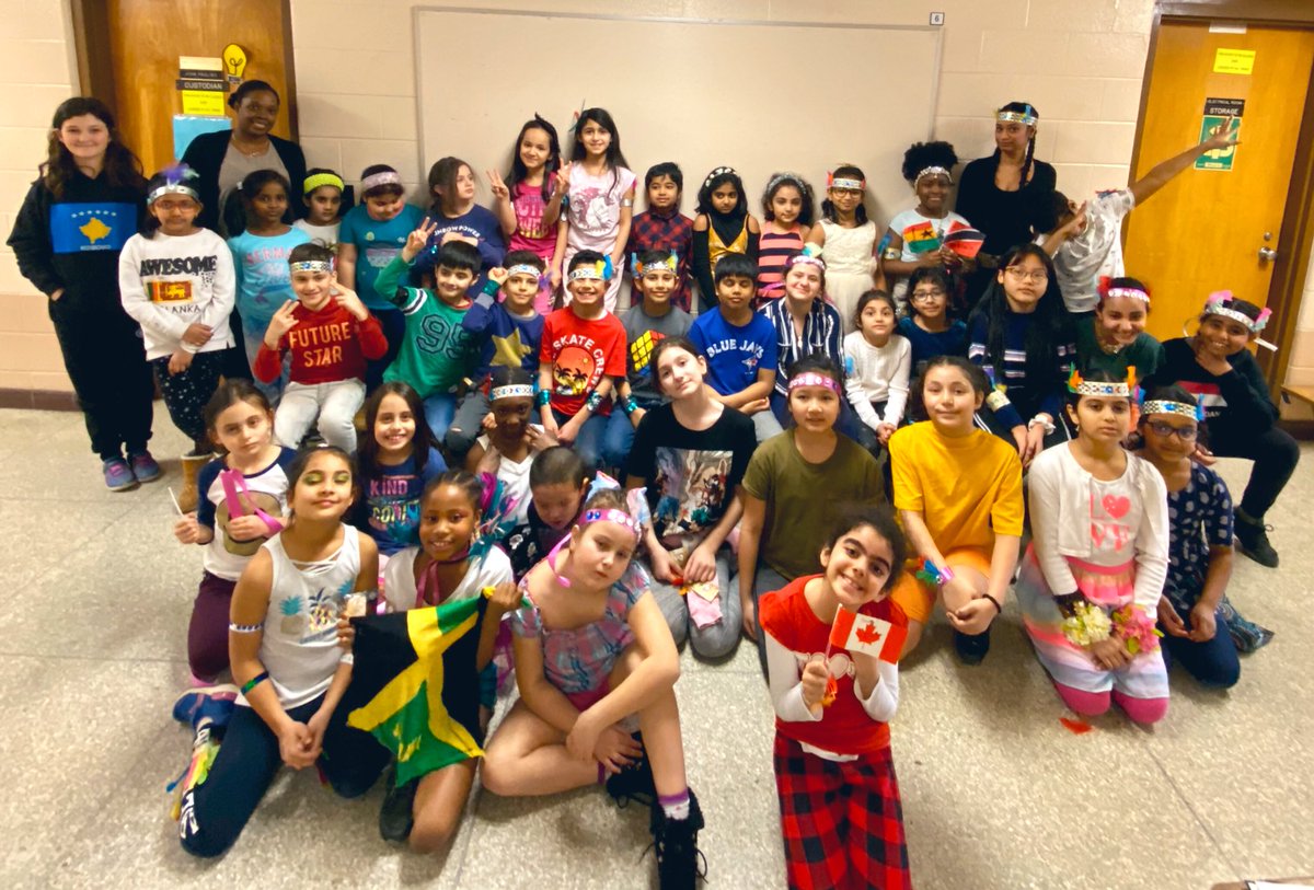 persaud_c's tweet photo. Thank you to everyone for their support! This event could not have been successful without these Wolves & the encouragement of our educators to always strive for what’s best! Adding this to the list of rewarding moments I’ve collected @ThornwoodPS #TPSWolfpack ✊🏾 https://t.co/nEZOpzHOVZ
